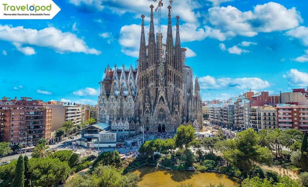 Gaudí's Barcelona & Optional Montserrat Getaway
