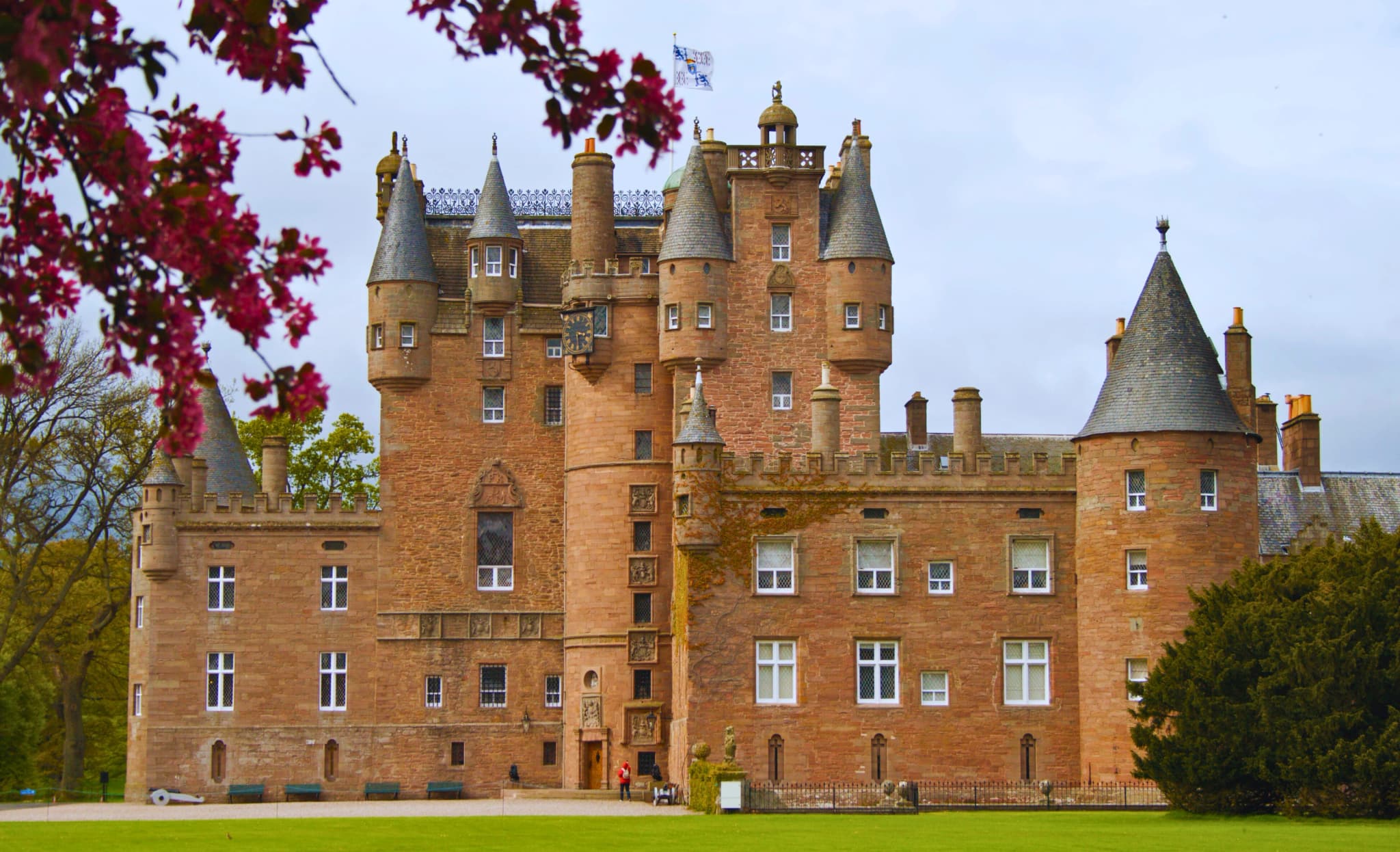 Glamis Castle 