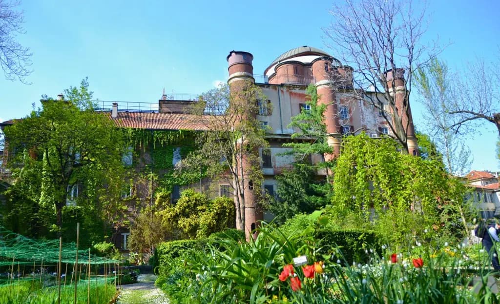 Brera Botanical Garden - Milan, Italy